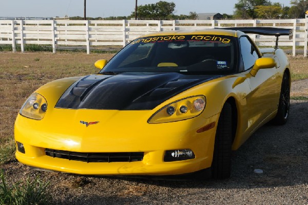 kingsnake racing c6.k after installation of CF wing, CF hood and ZR1 replic