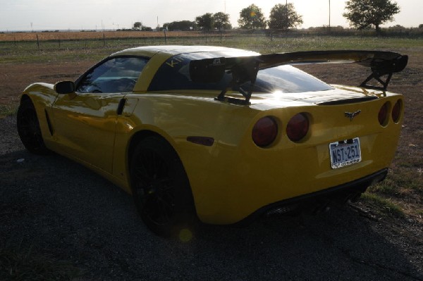 kingsnake racing c6.k after installation of CF wing, CF hood and ZR1 replic