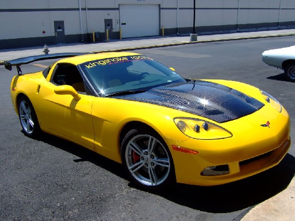 kingsnake c6.k installation of CF wing, CF hood ,  Ram Air,  ZR1 wheels