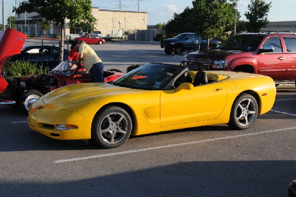 Austin FBody Meetup 08/07/10 - photo by Jeff Barringer