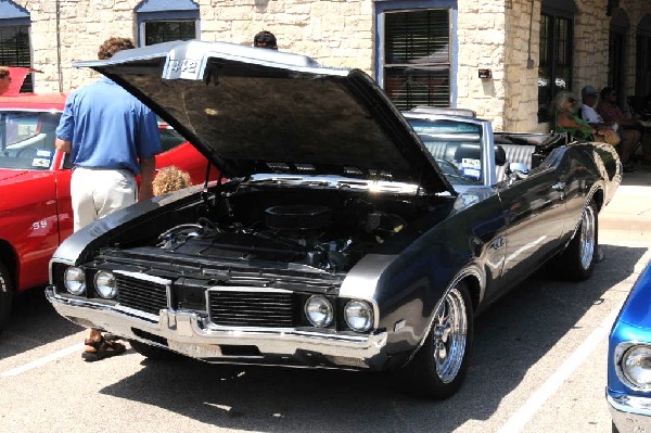 Austin Cars & Coffee Show - Leander, Texas 07/03/11 - photo by jeff bar