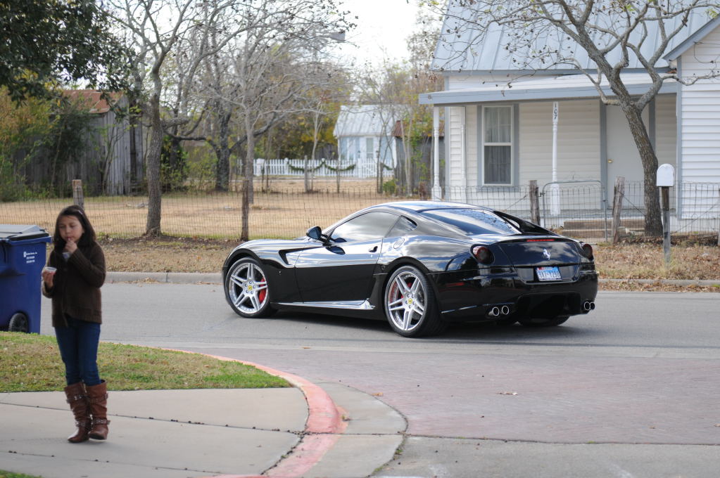 Leander Cars and Coffee Car Show, Leander Texas - 11/28/10 - photo by Jeff