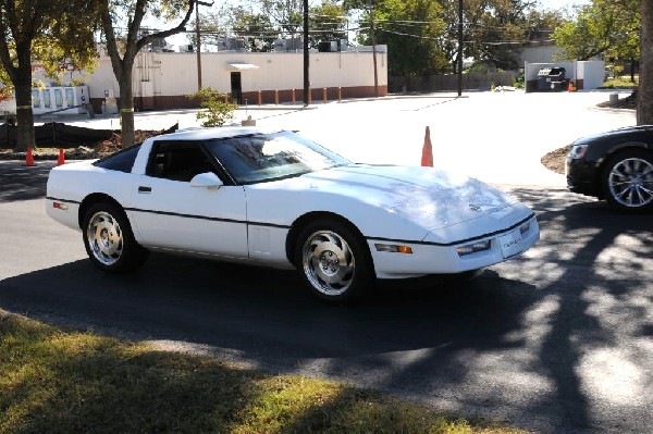 Leander Cars and Coffee Car Show, Leander Texas - 10/31/10 - photo by Jeff